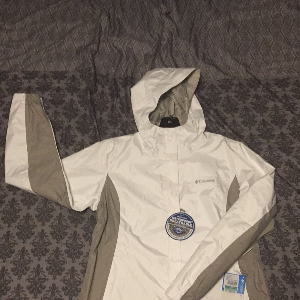 Columbia Water Proof Breathable Jacket